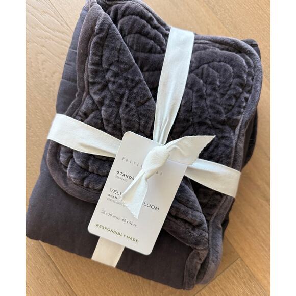 New Pottery Barn Velvet Heirloom Standard Pillow Sham Charcoal - Picture 1 of 2